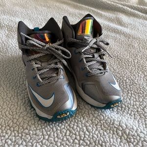 Nike/Lebron James high tops sneakers